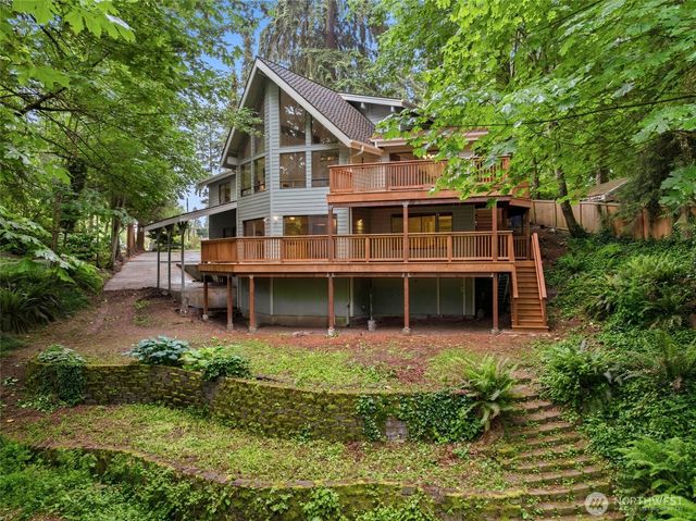 23006 35th Avenue W, Brier, WA 98036