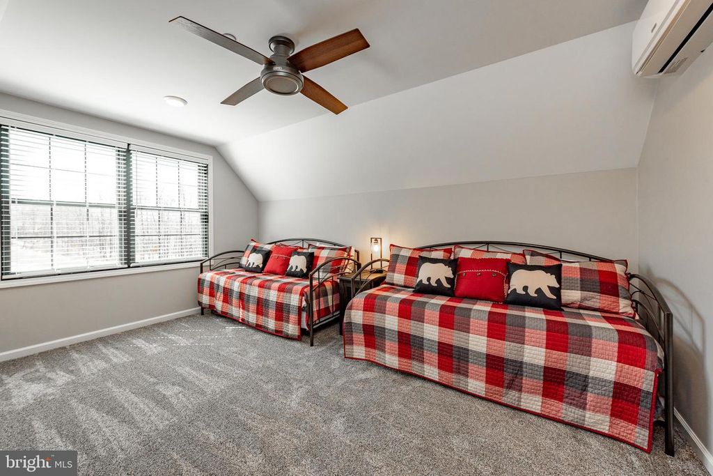 Image 50 of property listing at 220 BILTMORE VW, Mc Henry, MD 21541