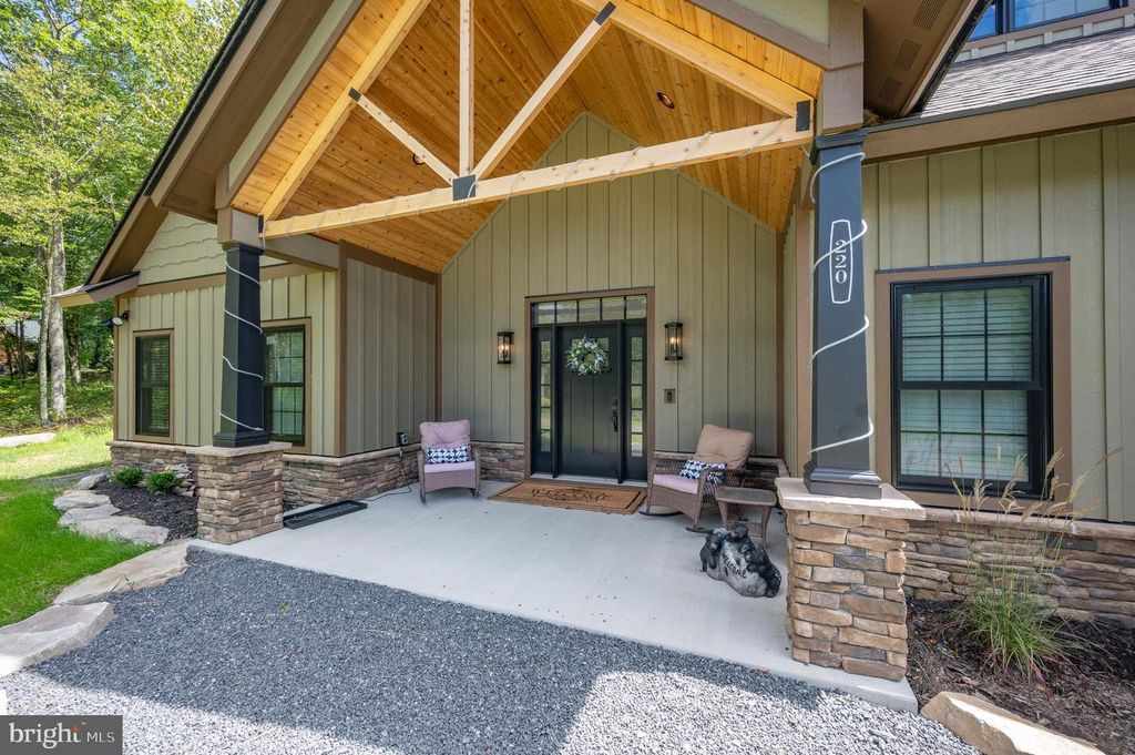 Image 73 of property listing at 220 BILTMORE VW, Mc Henry, MD 21541