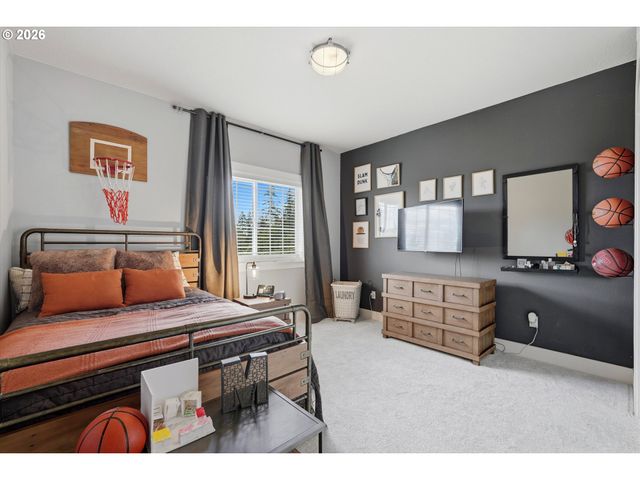 15388 Sw SEINE Dr, Portland, OR 97224