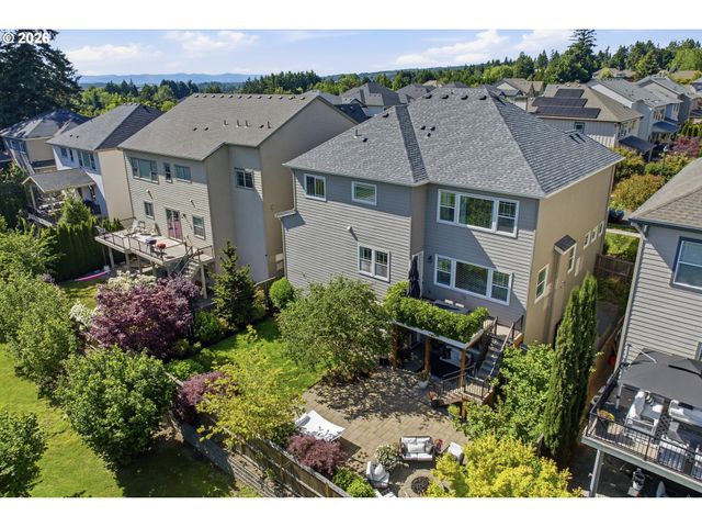 15388 Sw SEINE Dr, Portland, OR 97224