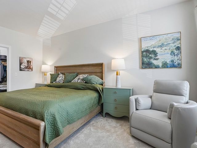 2 Codman Way 2203, Westborough, MA 01581