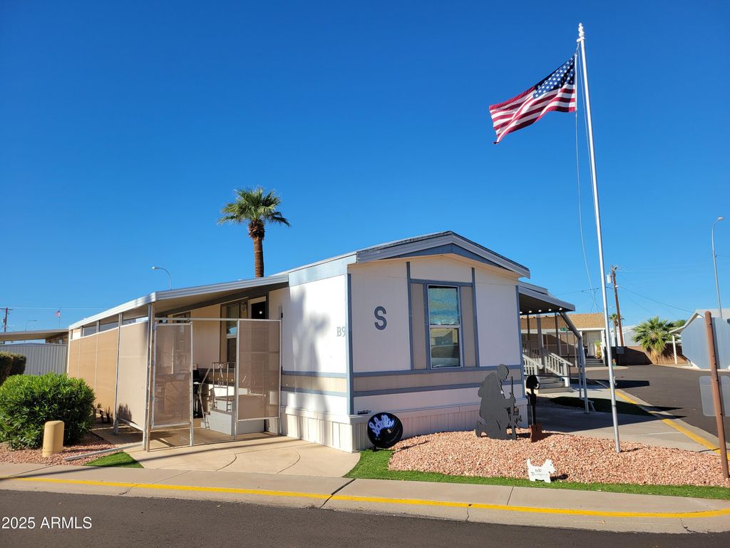 2460 E Main Street B9, Mesa, AZ 85213
