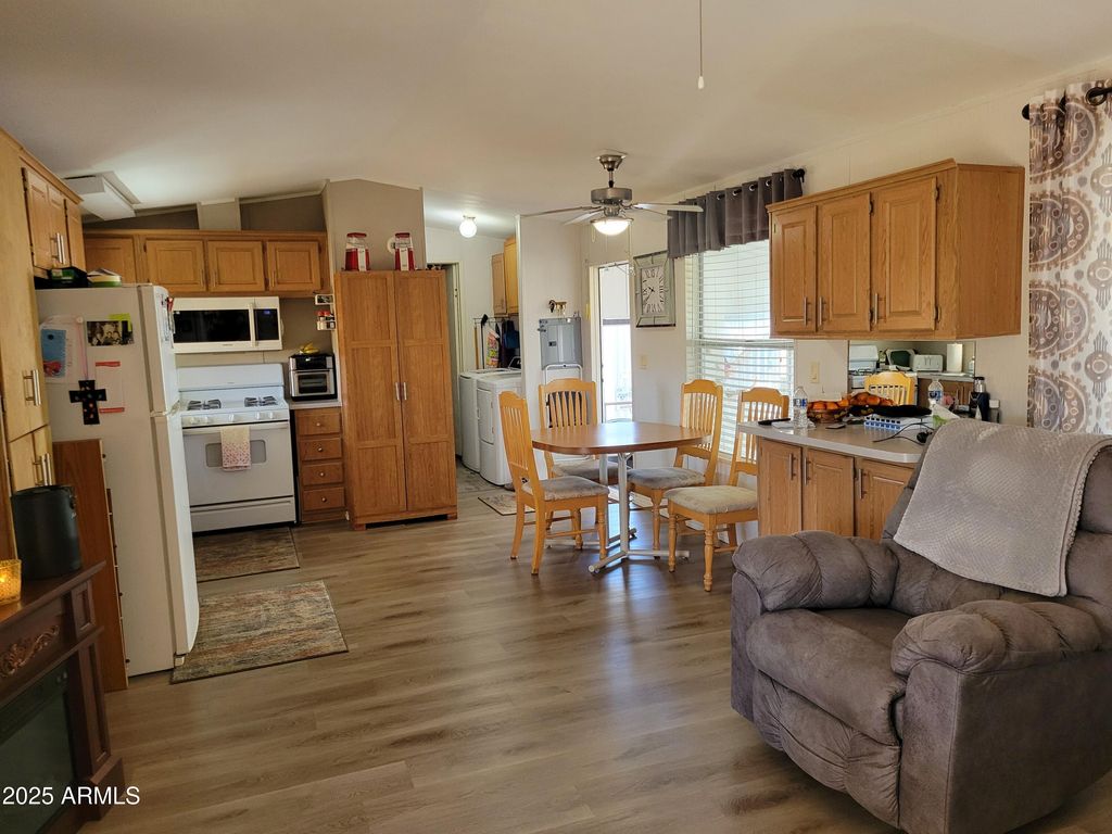 2460 E Main Street B9, Mesa, AZ 85213 — photo 3