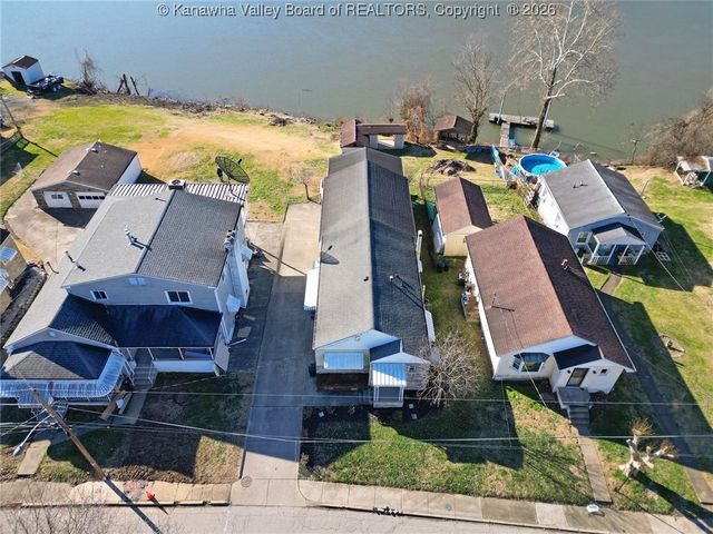 2211 W Virginia Avenue, Dunbar, WV 25064