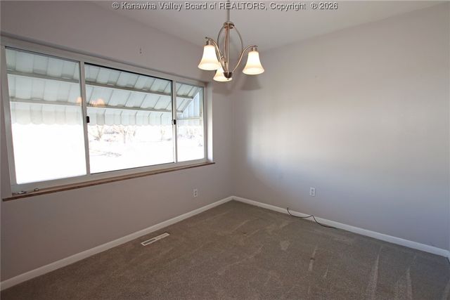 2211 W Virginia Avenue, Dunbar, WV 25064