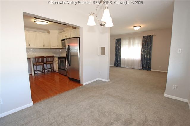 2211 W Virginia Avenue, Dunbar, WV 25064