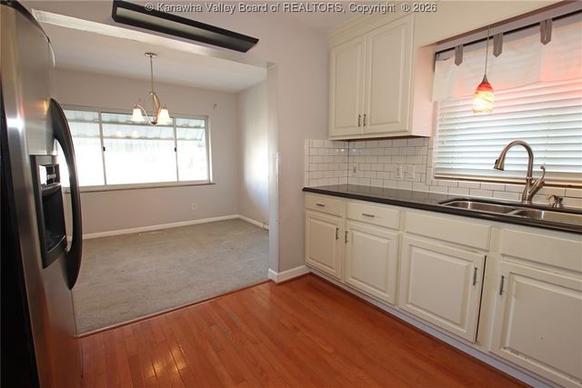 2211 W Virginia Avenue, Dunbar, WV 25064