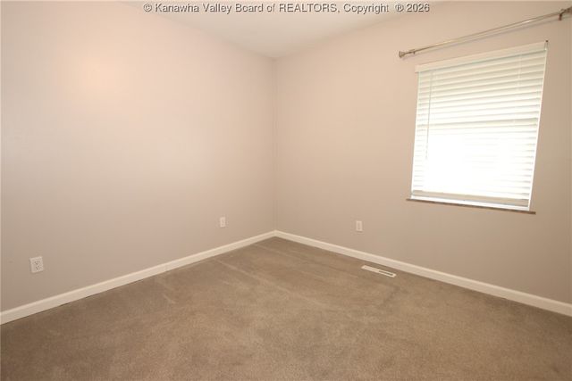 2211 W Virginia Avenue, Dunbar, WV 25064