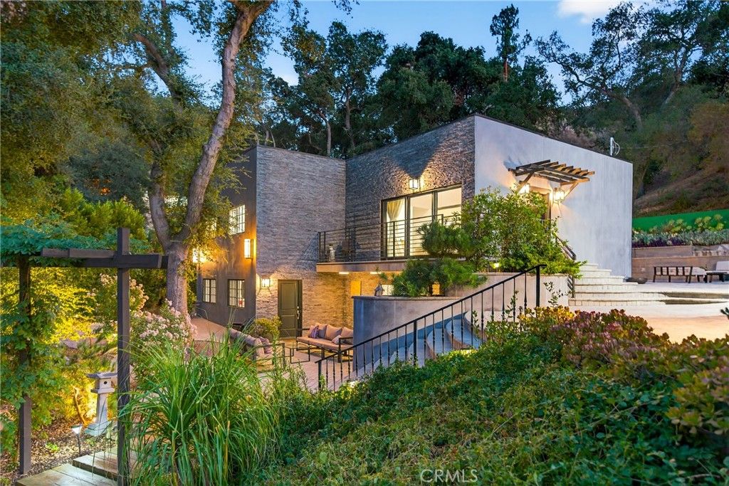 7572 -7582 McGroarty Terrace, Los Angeles, CA 91042