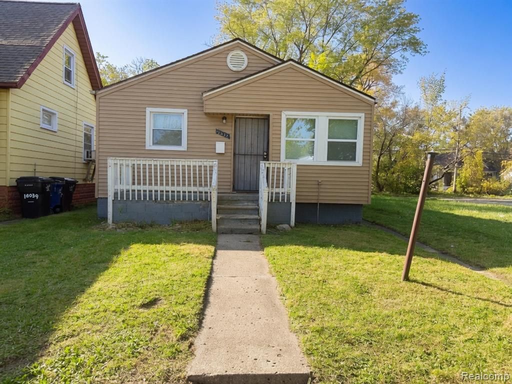 18043 Syracuse Street, Detroit, MI 48234