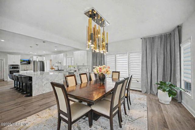 14 Black Walnut Way, Marlboro, NJ 07746