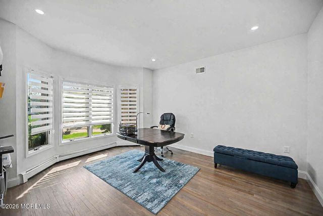 14 Black Walnut Way, Marlboro, NJ 07746