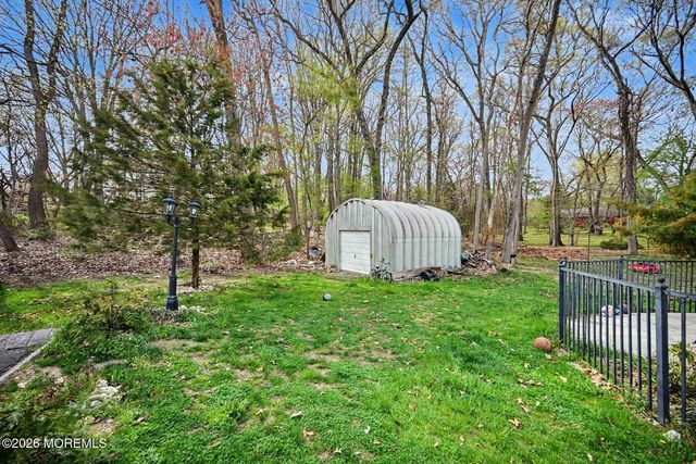 14 Black Walnut Way, Marlboro, NJ 07746