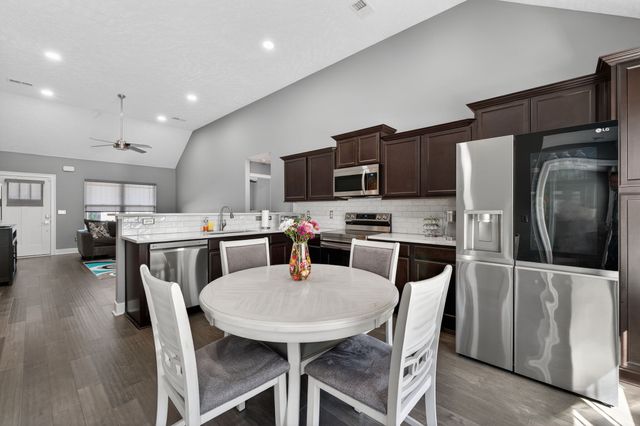 2216 Rolling Hills, Christiana, TN 37037