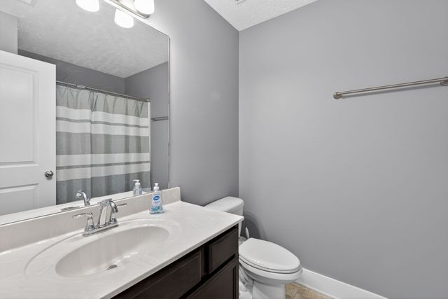 2216 Rolling Hills, Christiana, TN 37037