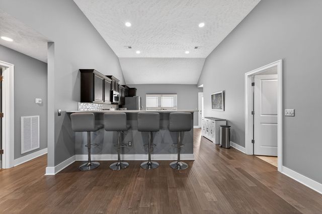 2216 Rolling Hills, Christiana, TN 37037