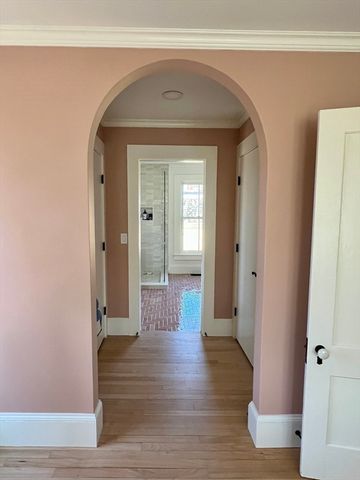 22 Lilly St., Northampton, MA 01062