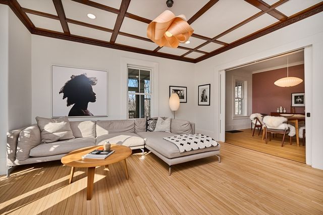 22 Lilly St., Northampton, MA 01062