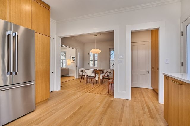 22 Lilly St., Northampton, MA 01062