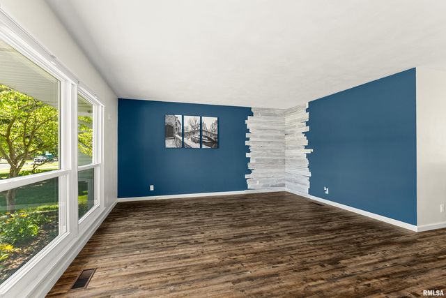 607 WESTGATE Road, Washington, IL 61571
