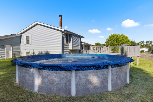 9885 HIGHSTONE Drive, Roscoe, IL 61073