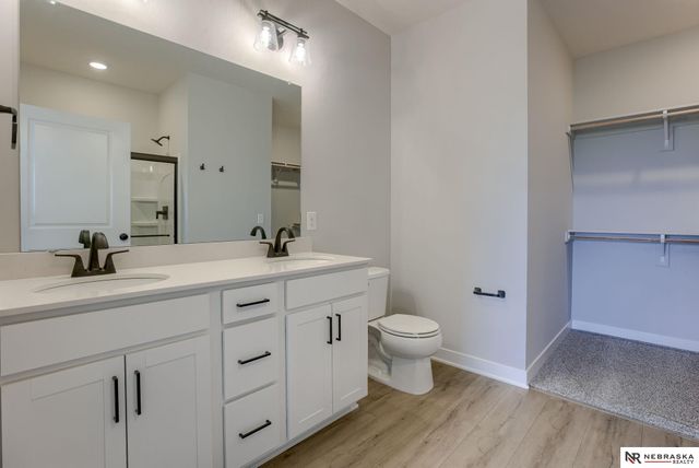 4576 Schilling Court, Bellevue, NE 68133