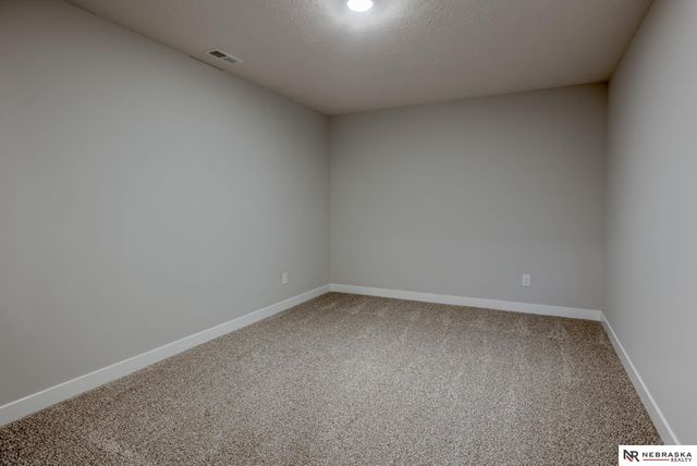 4576 Schilling Court, Bellevue, NE 68133