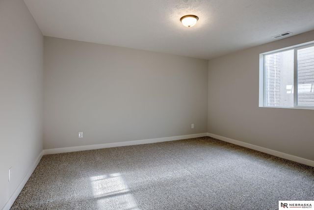 4576 Schilling Court, Bellevue, NE 68133