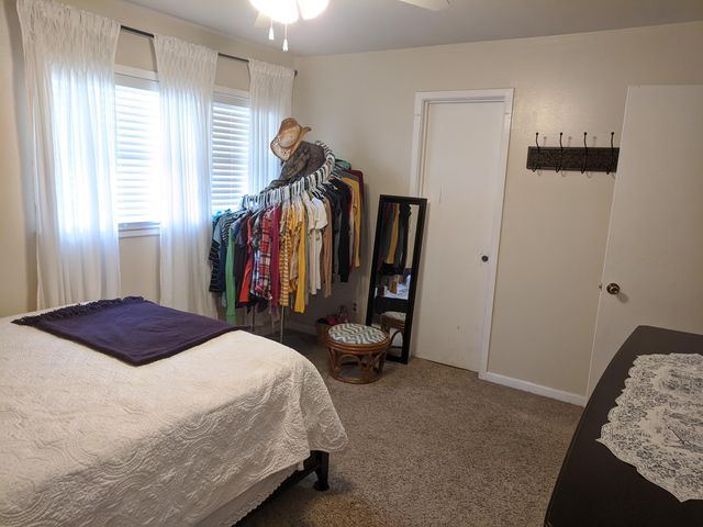 4912 9th Street, Lubbock, TX 79416