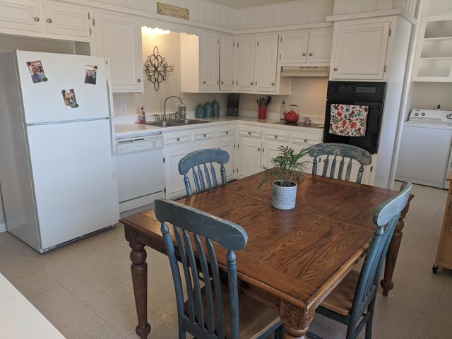 4912 9th Street, Lubbock, TX 79416