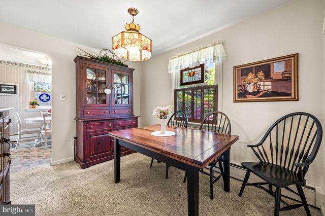 105 VILLAGE DR, Feasterville Trevose, PA 19053