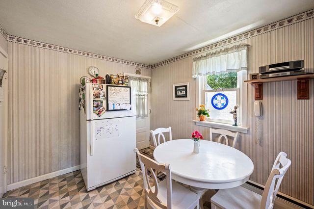 105 VILLAGE DR, Feasterville Trevose, PA 19053