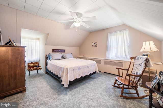 105 VILLAGE DR, Feasterville Trevose, PA 19053