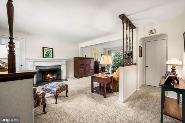 105 VILLAGE DR, Feasterville Trevose, PA 19053