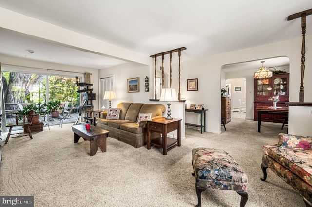 105 VILLAGE DR, Feasterville Trevose, PA 19053