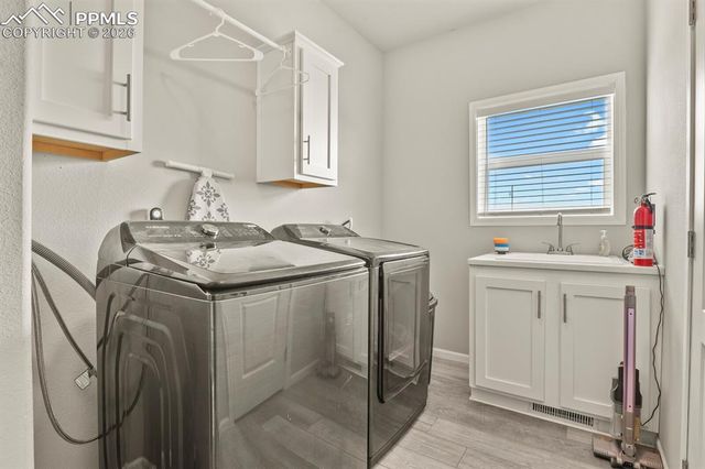 9393 N Log Road, Calhan, CO 80808