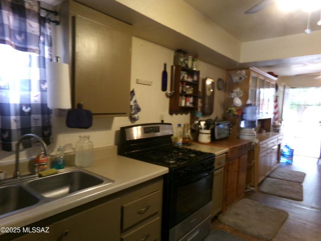 386 N CURTIS Avenue, Willcox, AZ 85643
