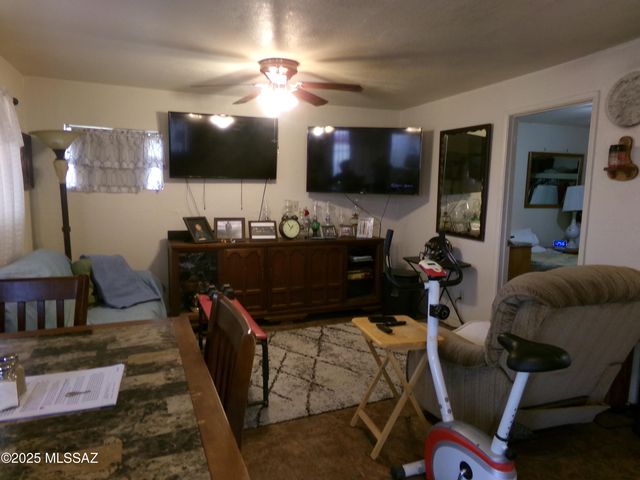 386 N CURTIS Avenue, Willcox, AZ 85643