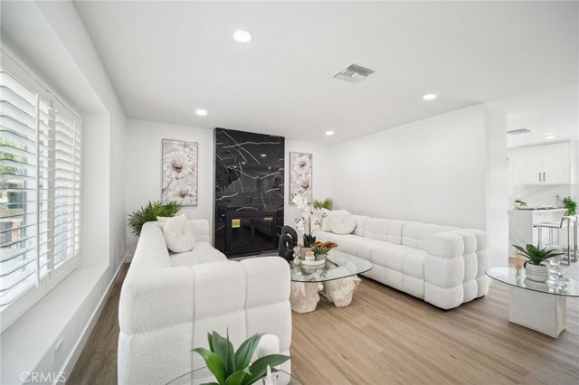 19040 Celtic Street, Porter Ranch, CA 91326