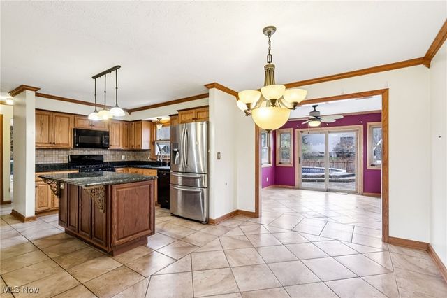 1470 Turnberry Drive, Youngstown, OH 44512