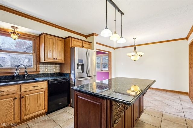 1470 Turnberry Drive, Youngstown, OH 44512