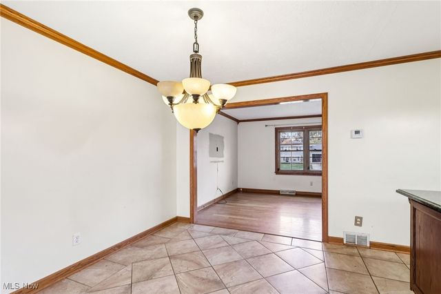 1470 Turnberry Drive, Youngstown, OH 44512