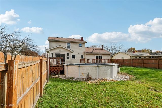 1470 Turnberry Drive, Youngstown, OH 44512