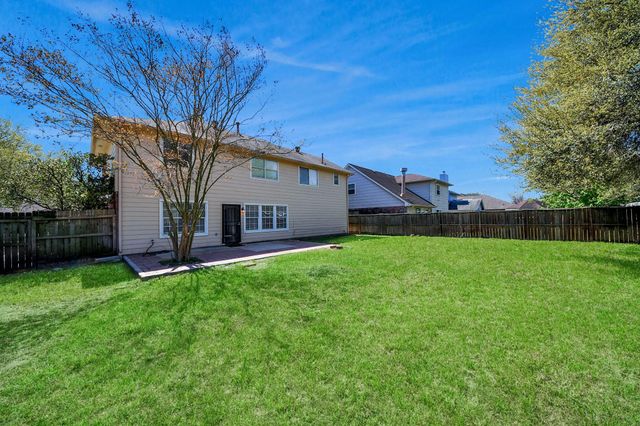 8026 Big Oak Trail Drive, Houston, TX 77040