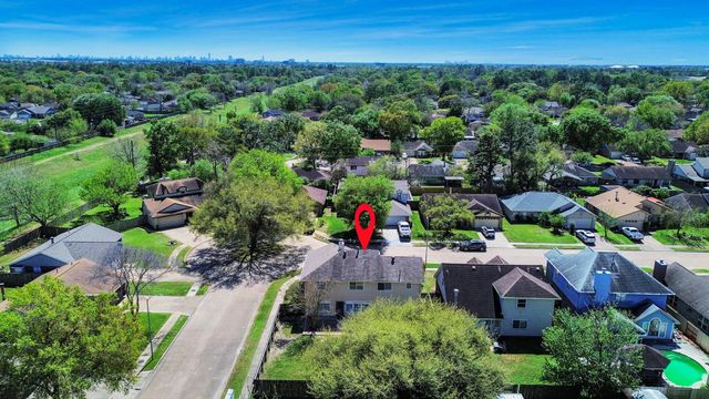 8026 Big Oak Trail Drive, Houston, TX 77040