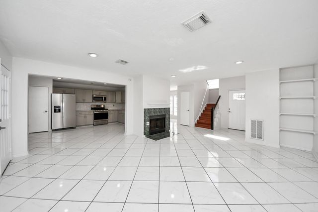 8026 Big Oak Trail Drive, Houston, TX 77040