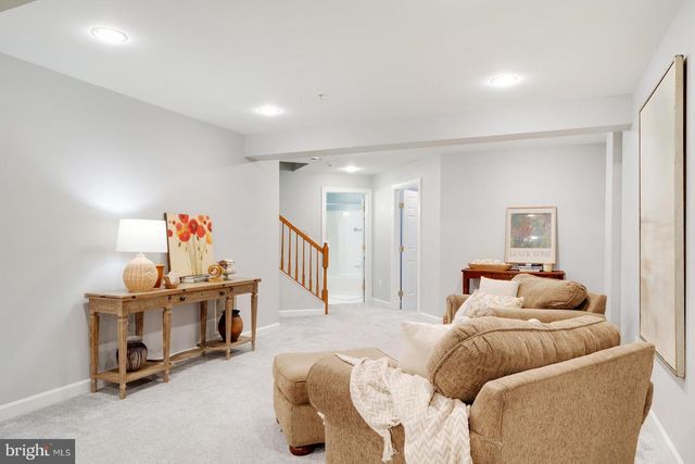 12044 CHESTNUT GLEN RD, Clarksburg, MD 20871