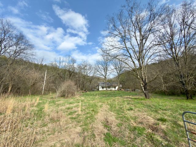 3780 Hurricane Creek Rd, Woodbury, TN 37190