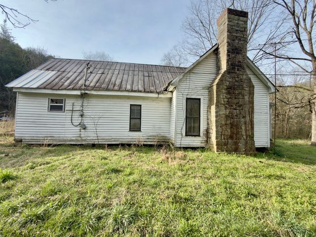3780 Hurricane Creek Rd, Woodbury, TN 37190